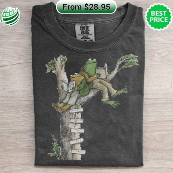 Frog reading a book Vintage 90s T-shirt